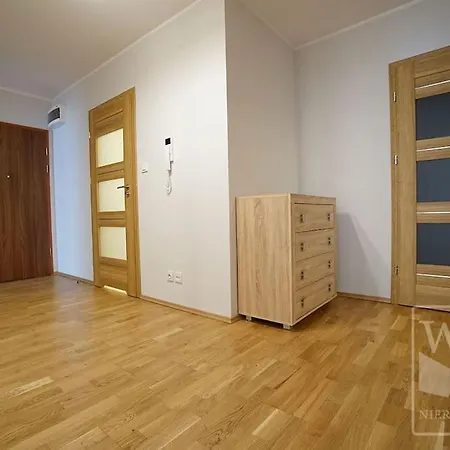 Big - Old Town - 3 - Private Parking Apartman *